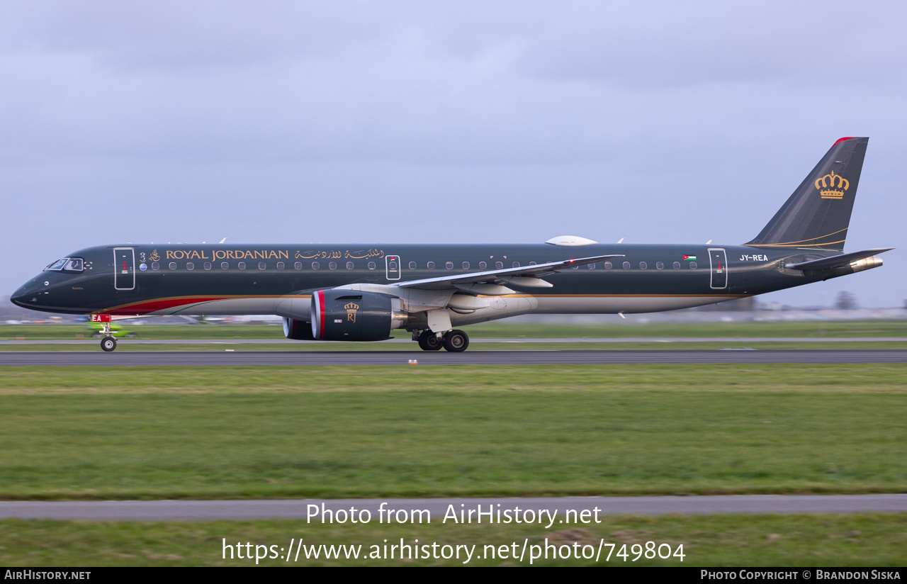 Aircraft Photo of JY-REA | Embraer 195-E2 (ERJ-190-400) | Royal Jordanian Airlines | AirHistory.net #749804