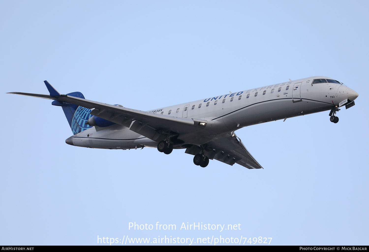 Aircraft Photo of N793SK | Bombardier CRJ-701ER (CL-600-2C10) | United Express | AirHistory.net #749827