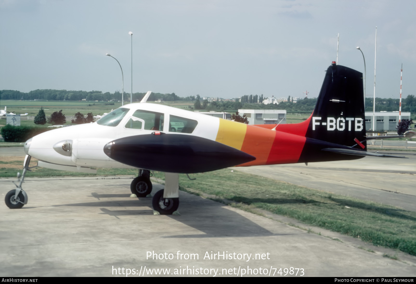 Aircraft Photo of F-BGTB | Cessna 310 | AirHistory.net #749873