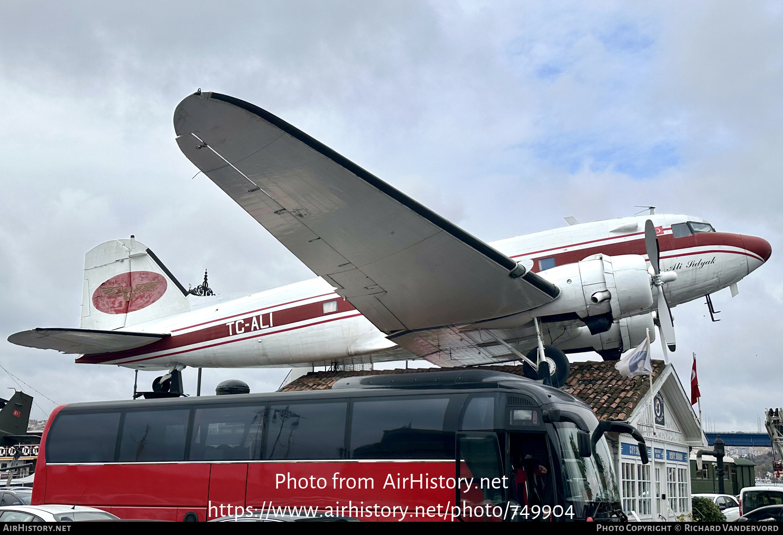 Aircraft Photo of TC-ALI | Douglas C-47A Skytrain | AirHistory.net #749904