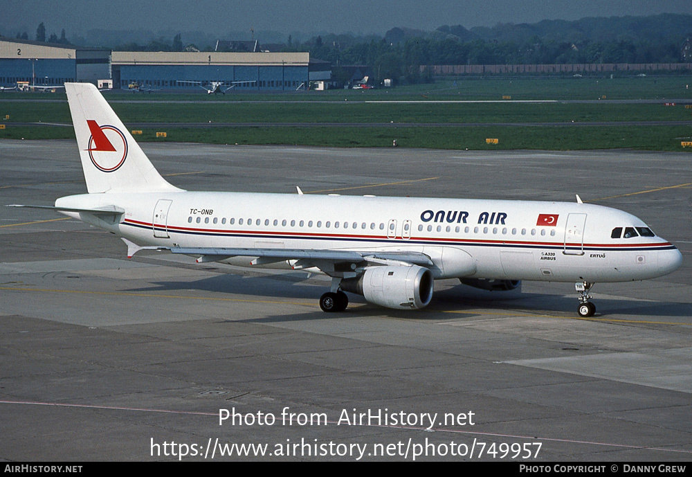 Aircraft Photo of TC-ONB | Airbus A320-211 | Onur Air | AirHistory.net #749957