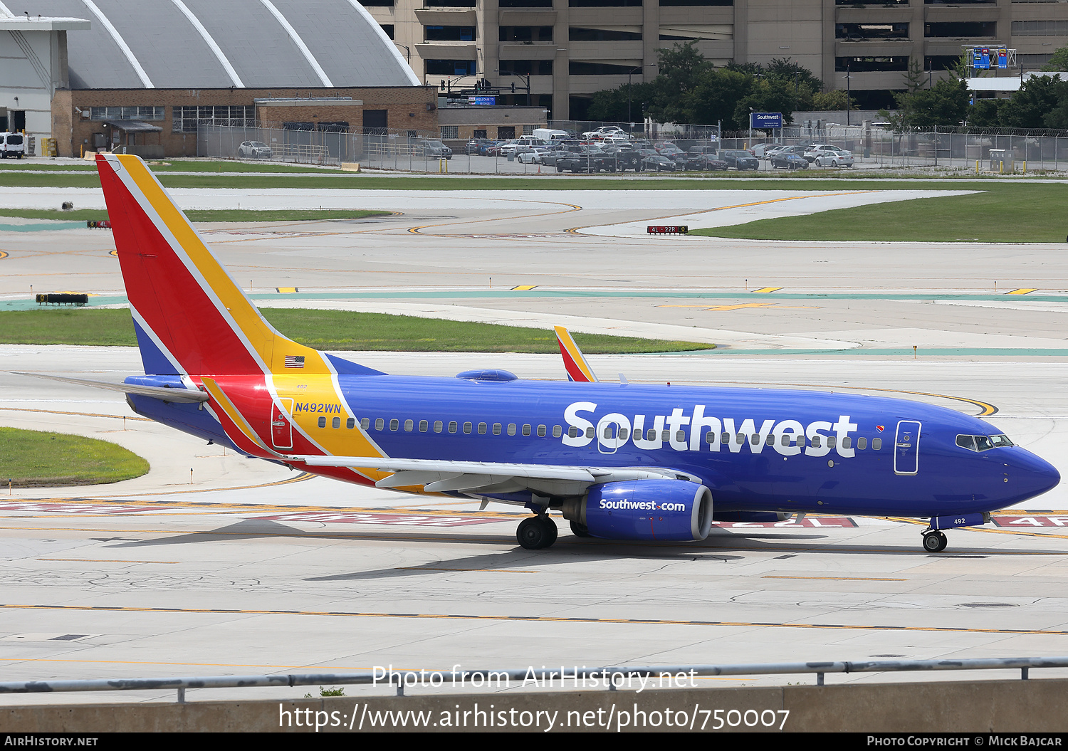 Aircraft Photo of N492WN | Boeing 737-7H4 | Southwest Airlines | AirHistory.net #750007