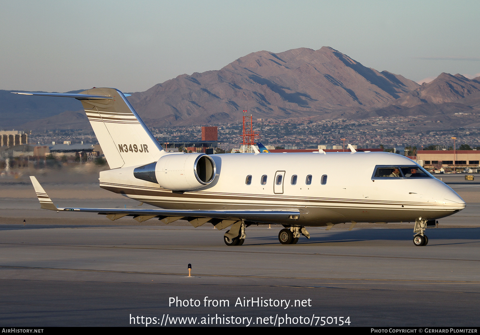 Aircraft Photo of N349JR | Canadair Challenger 601-1A (CL-600-2A12) | AirHistory.net #750154