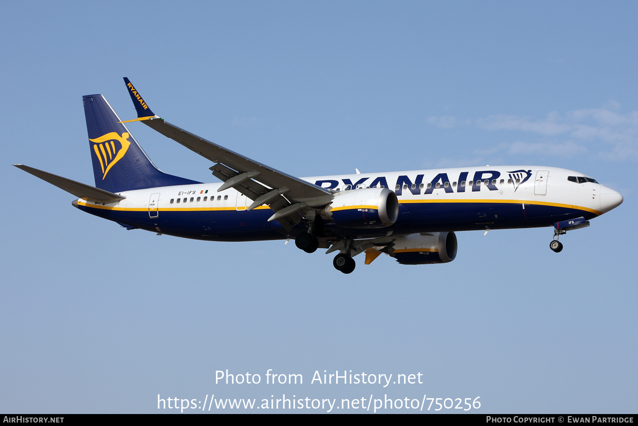 Aircraft Photo of EI-IFS | Boeing 737-8200 Max 200 | Ryanair | AirHistory.net #750256