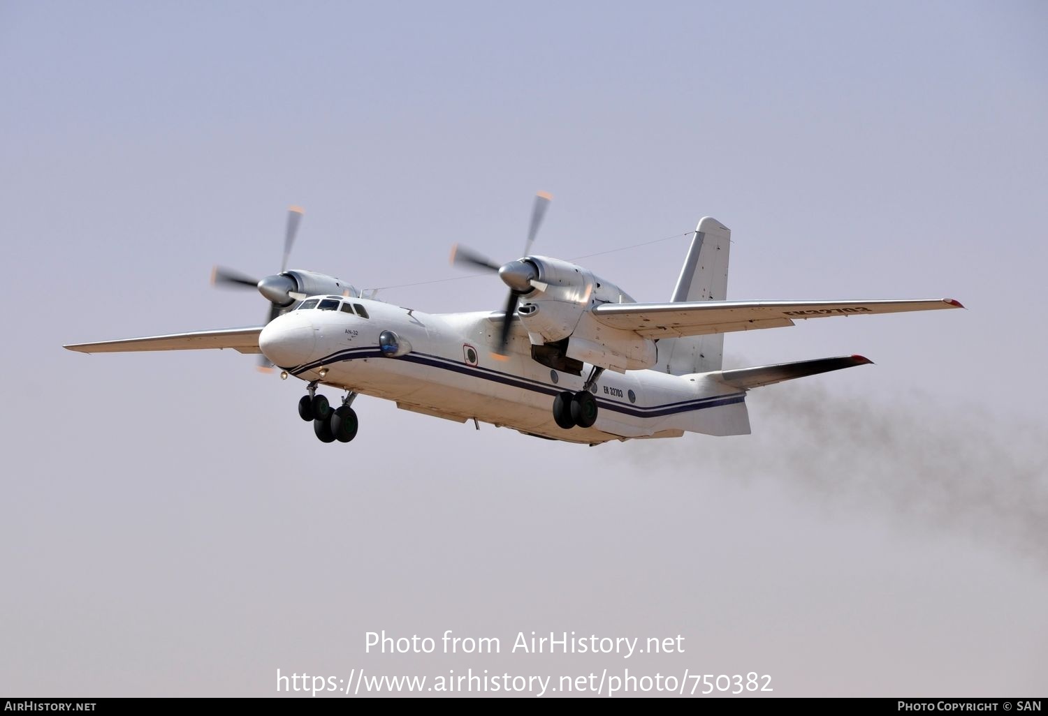 Aircraft Photo of EK-32703 | Antonov An-32A | AirHistory.net #750382