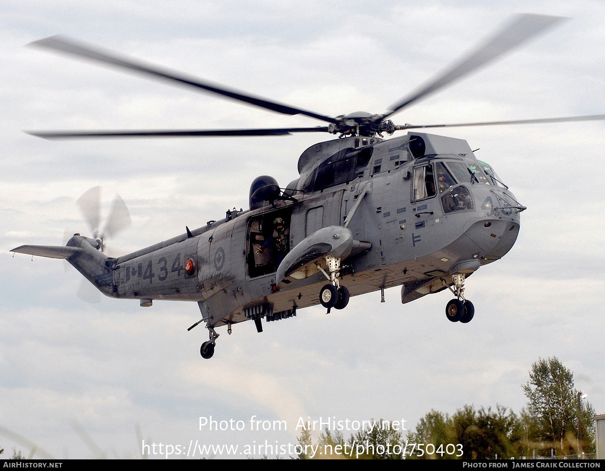 Aircraft Photo of 12434 | Sikorsky CH-124B Sea King (S-61B) | Canada - Air Force | AirHistory.net #750403