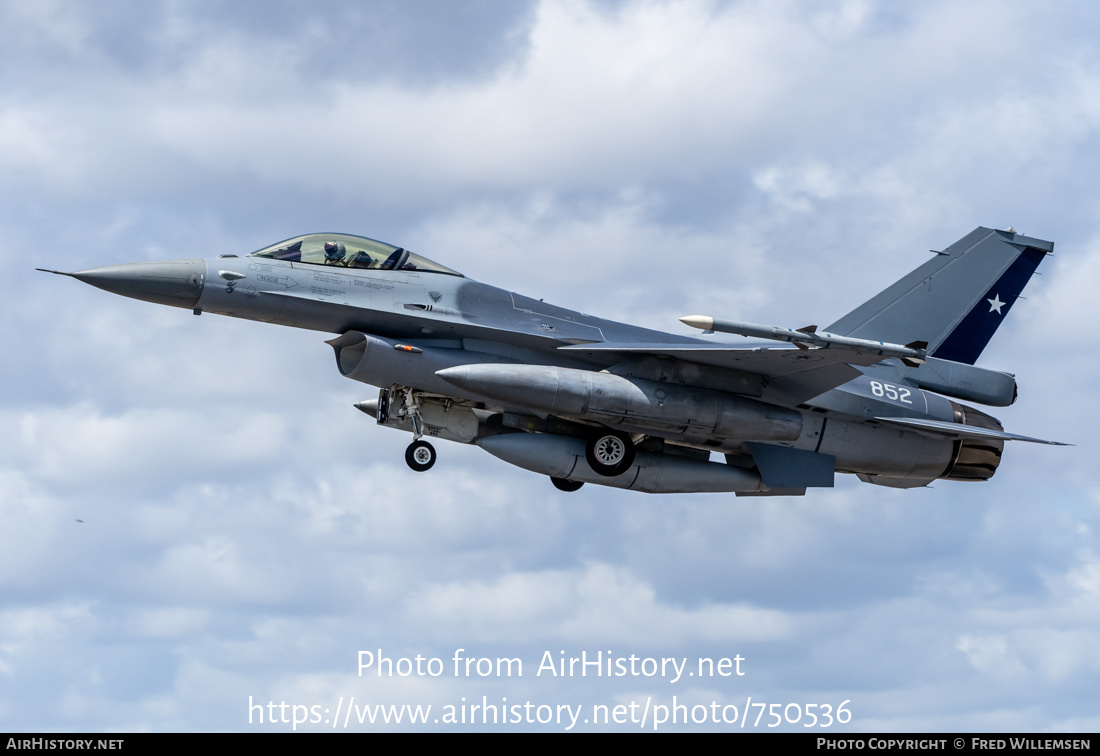 Aircraft Photo of 852 | General Dynamics F-16C Fighting Falcon | Chile - Air Force | AirHistory.net #750536