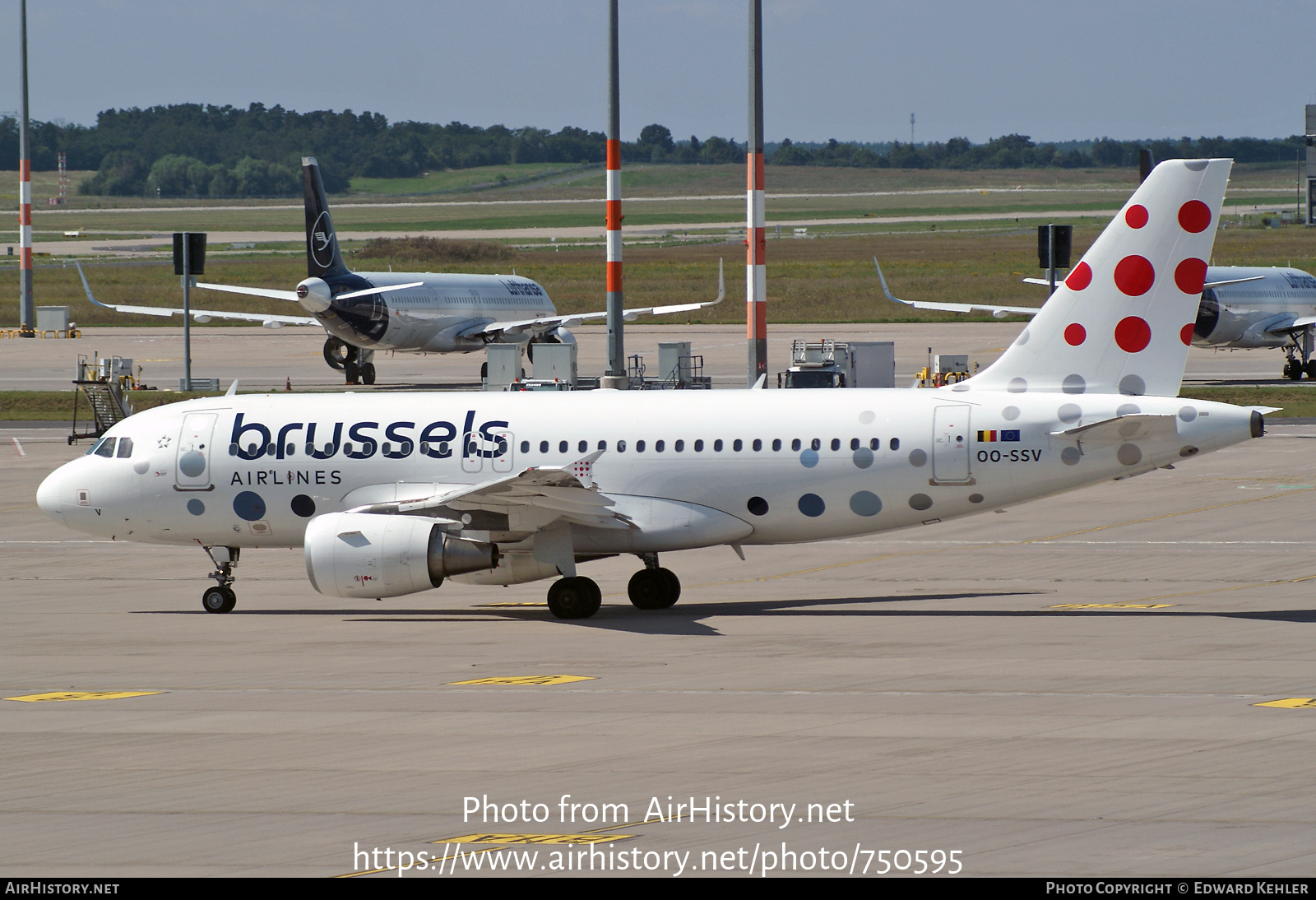 Aircraft Photo of OO-SSV | Airbus A319-111 | Brussels Airlines | AirHistory.net #750595