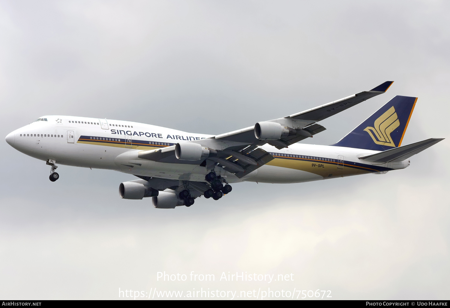 Aircraft Photo of 9V-SPL | Boeing 747-412 | Singapore Airlines | AirHistory.net #750672