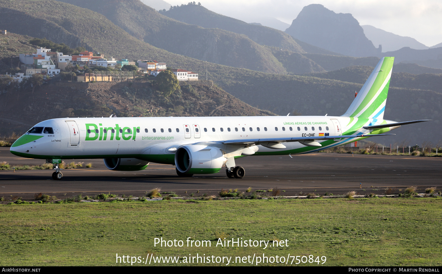 Aircraft Photo of EC-OHE | Embraer 195-E2 (ERJ-190-400) | Binter Canarias | AirHistory.net #750849