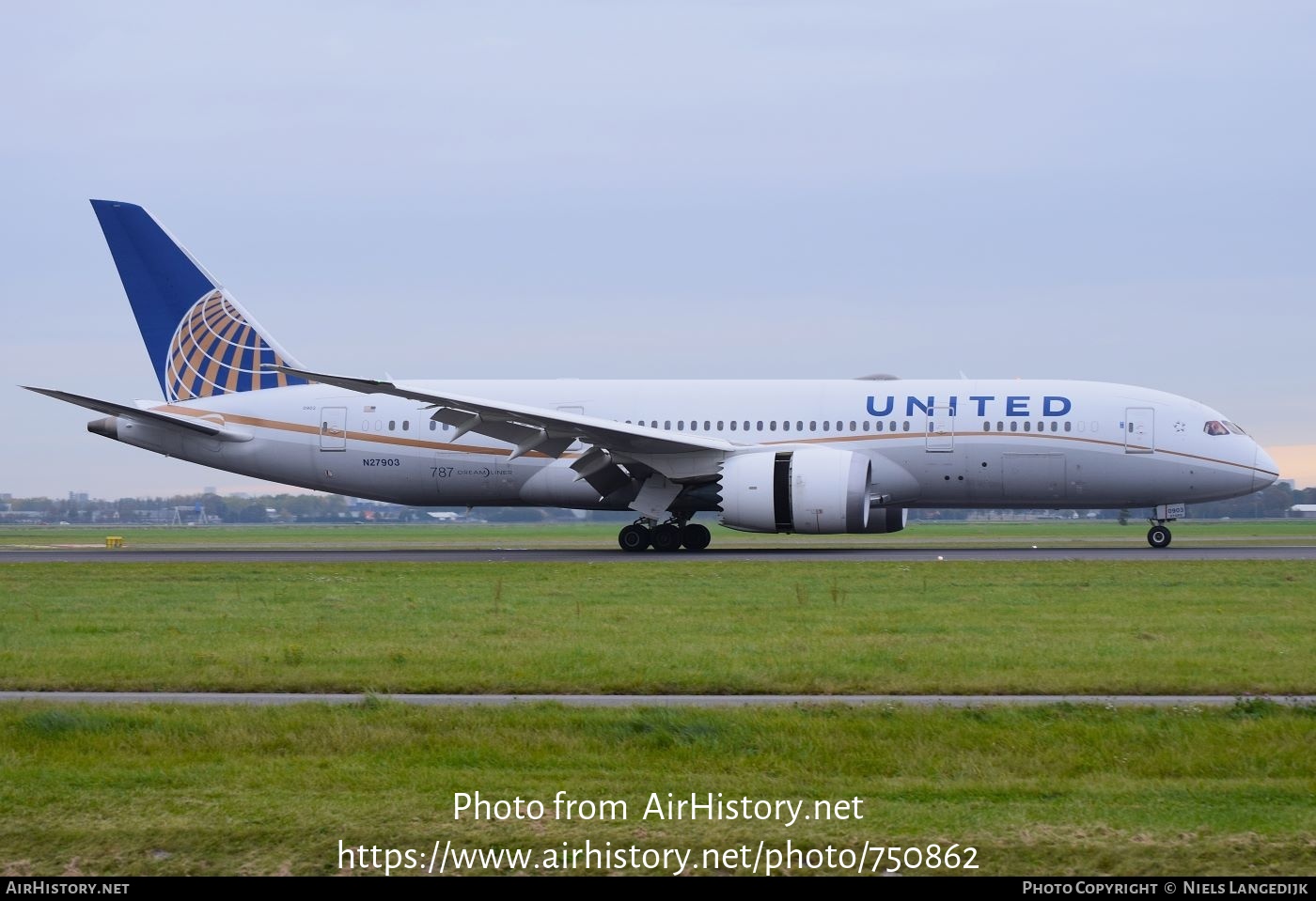 Aircraft Photo of N27903 | Boeing 787-8 Dreamliner | United Airlines | AirHistory.net #750862