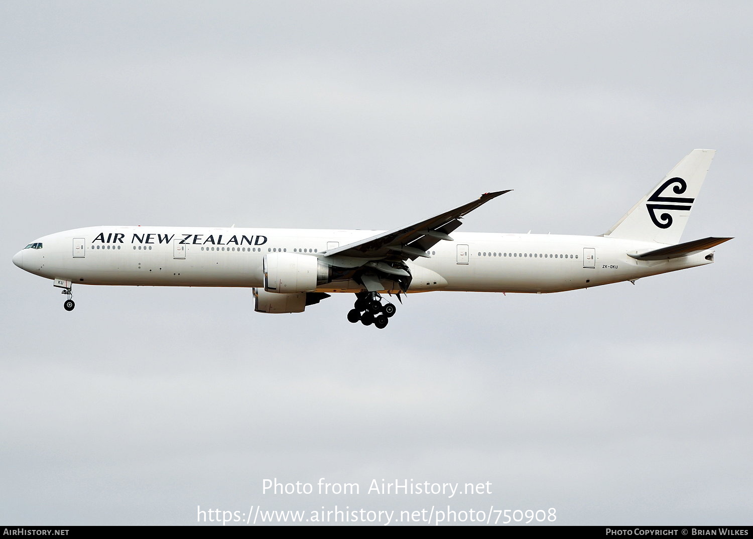 Aircraft Photo of ZK-OKU | Boeing 777-367/ER | Air New Zealand | AirHistory.net #750908