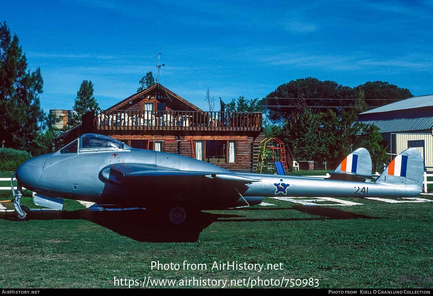 Aircraft Photo of 241 | De Havilland D.H. 100 Vampire FB9 | South Africa - Air Force | AirHistory.net #750983