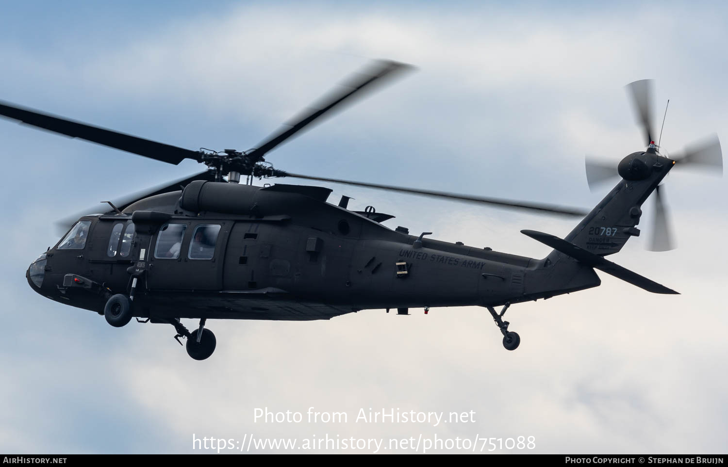 Aircraft Photo of 15-20787 / 20787 | Sikorsky UH-60M Black Hawk (S-70A) | USA - Army | AirHistory.net #751088