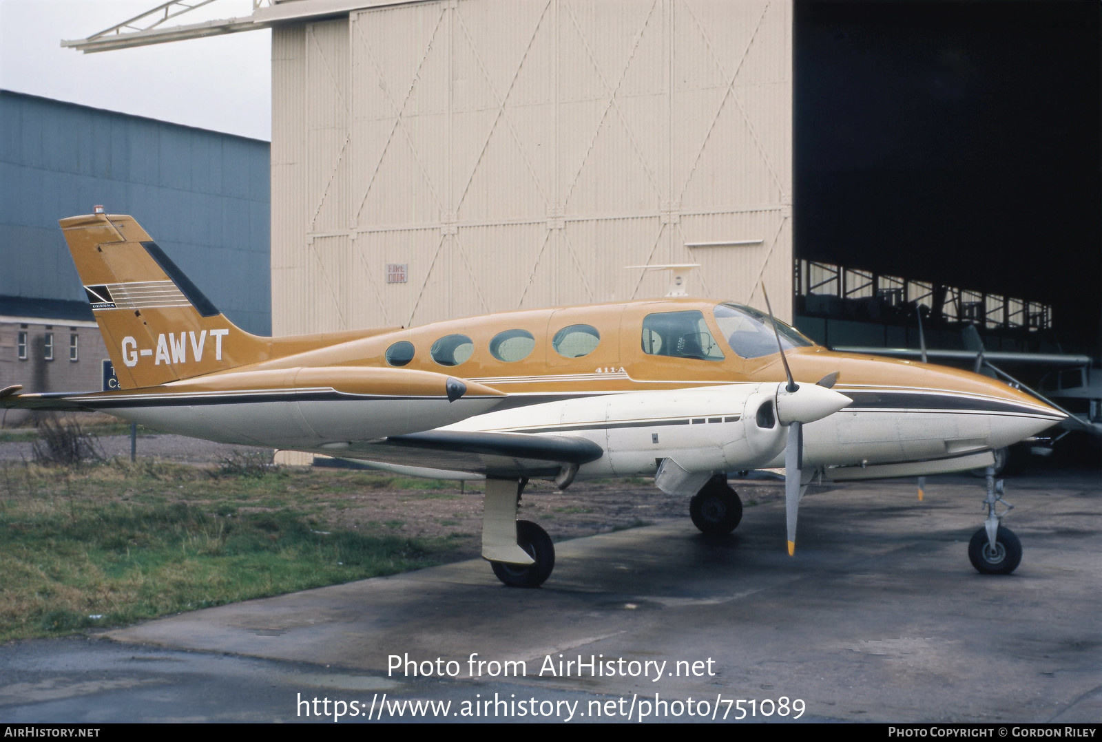 Aircraft Photo of G-AWVT | Cessna 411A | AirHistory.net #751089