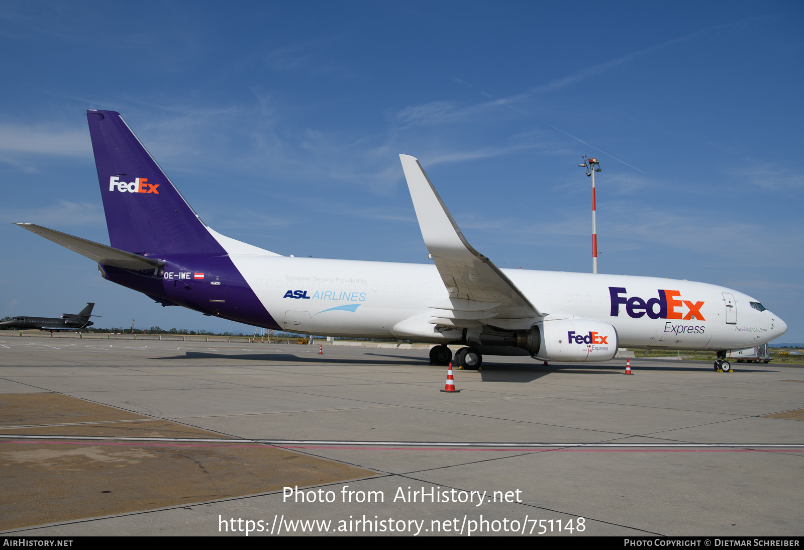 Aircraft Photo of OE-IWE | Boeing 737-8AS(BCF) | FedEx Express - Federal Express | AirHistory.net #751148