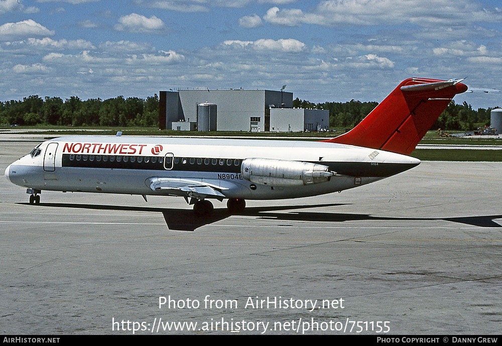 Aircraft Photo of N8904E | Douglas DC-9-14 | Northwest Airlines | AirHistory.net #751155