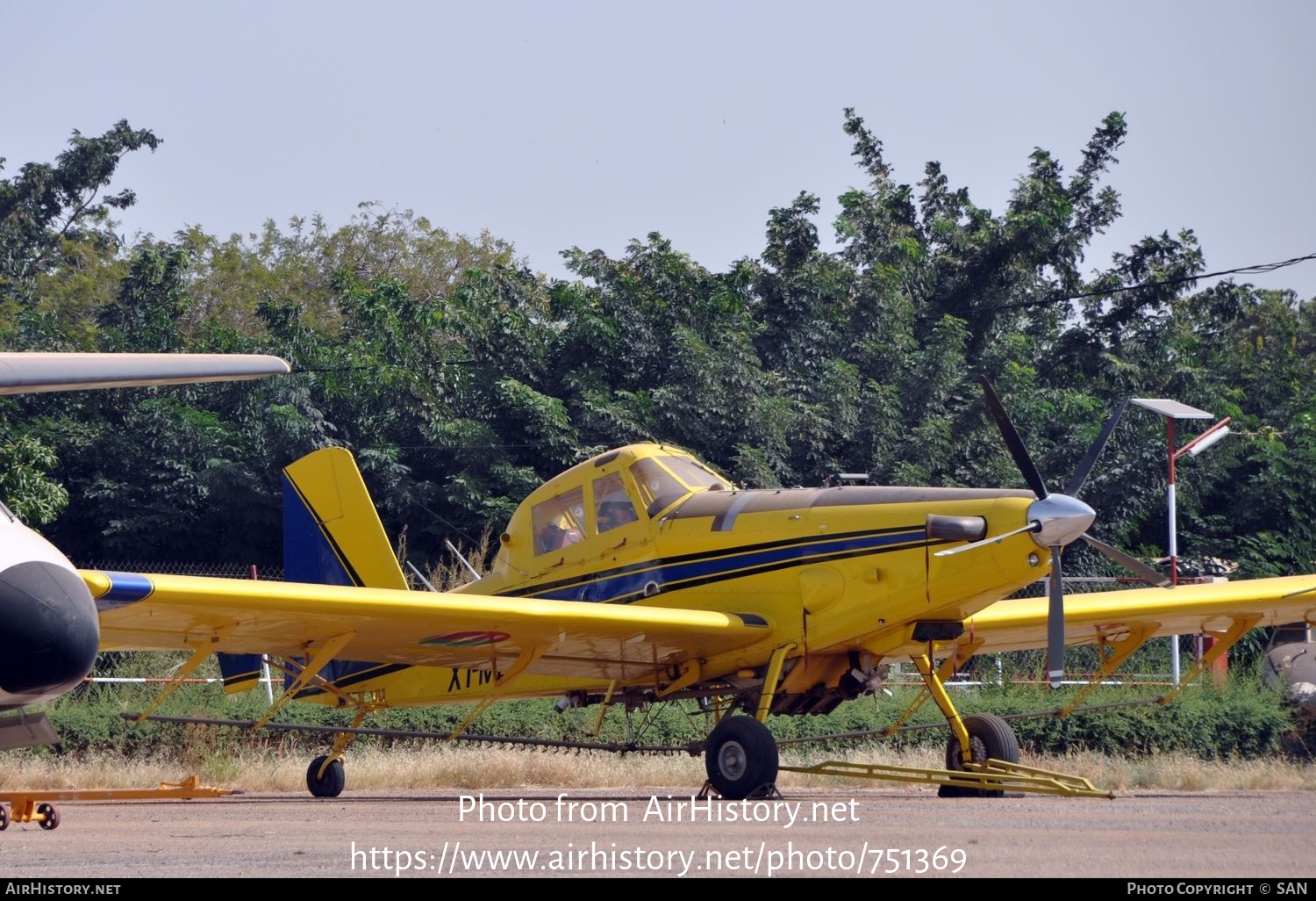 Aircraft Photo of XT-MBC | Air Tractor AT-802 | Burkina Faso - Air Force | AirHistory.net #751369