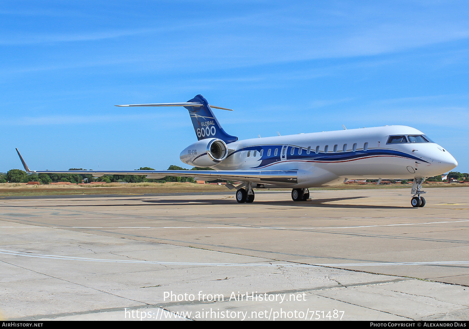 Aircraft Photo of PR-FIS | Bombardier Global 6000 (BD-700-1A10) | AirHistory.net #751487