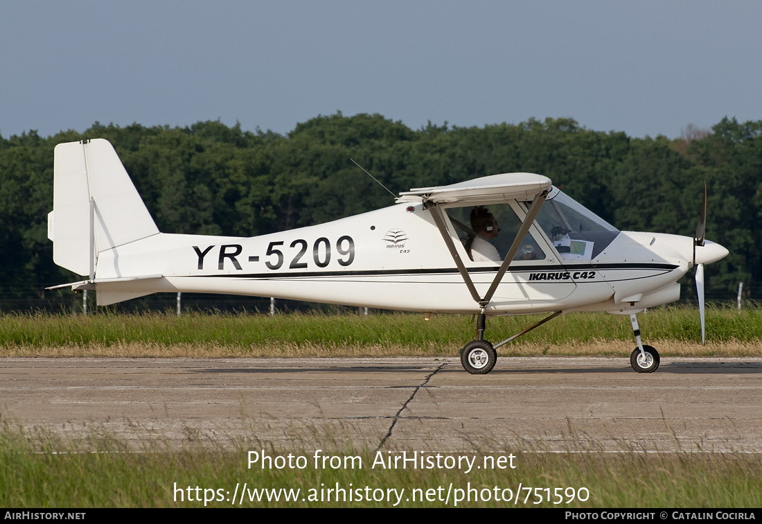 Aircraft Photo of YR-5209 | Comco Ikarus C42B | Aeroclubul României | AirHistory.net #751590