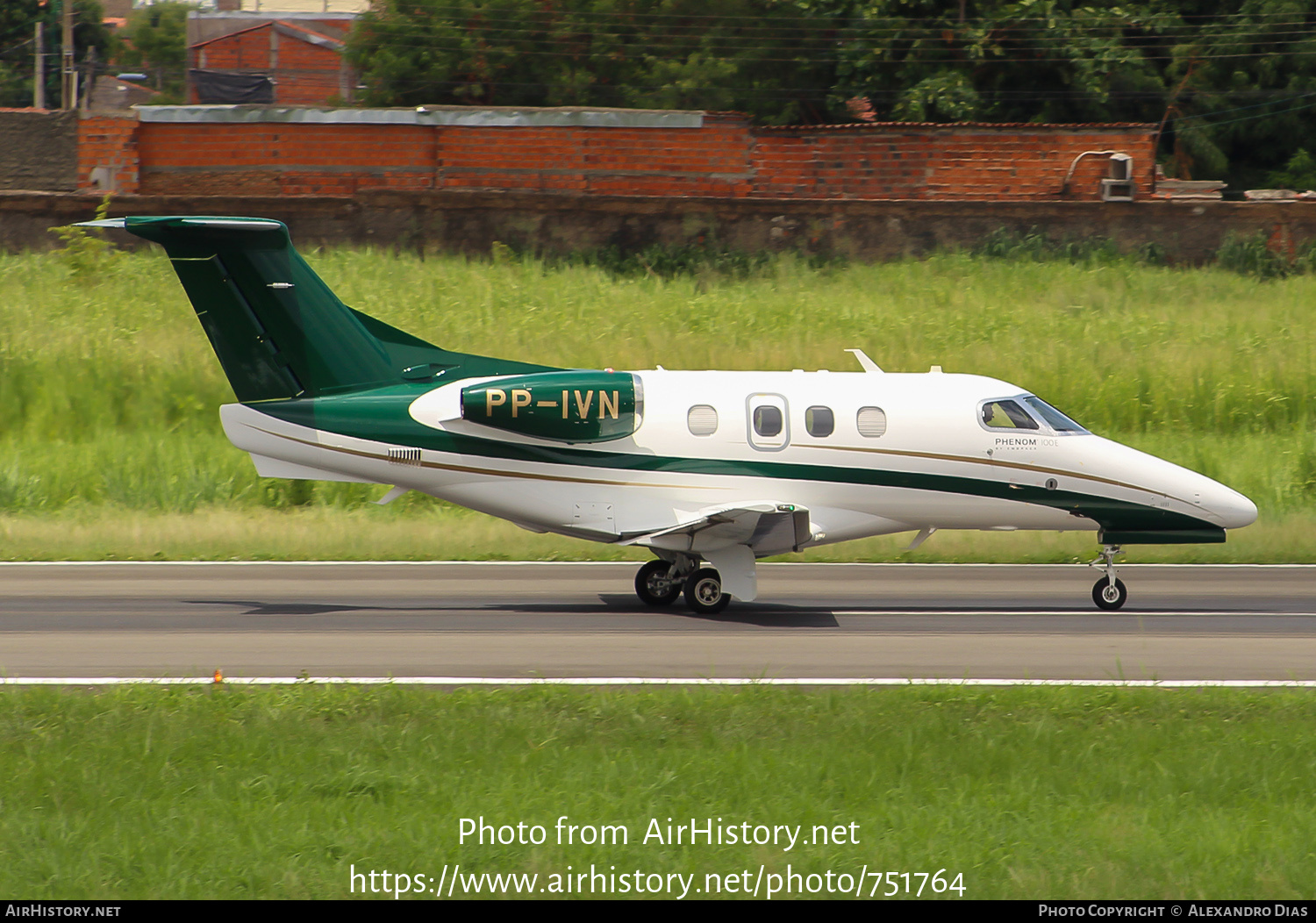 Aircraft Photo of PP-IVN | Embraer EMB-500 Phenom 100E | AirHistory.net #751764