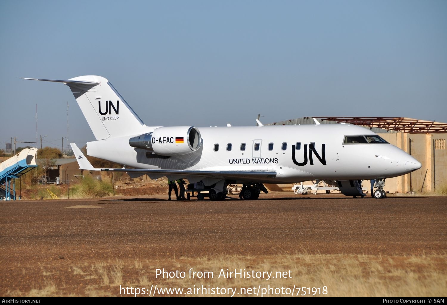 Aircraft Photo of D-AFAC / UNO-055P | Bombardier Challenger 604 (CL-600-2B16) | United Nations | AirHistory.net #751918