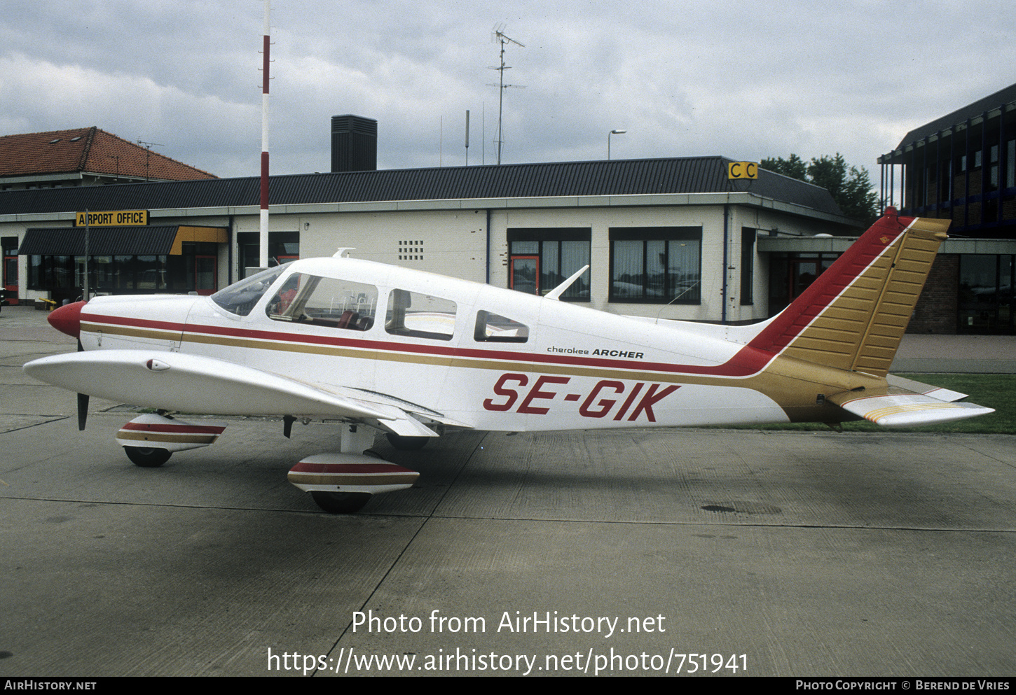 Aircraft Photo of SE-GIK | Piper PA-28-180 Cherokee Archer | AirHistory.net #751941