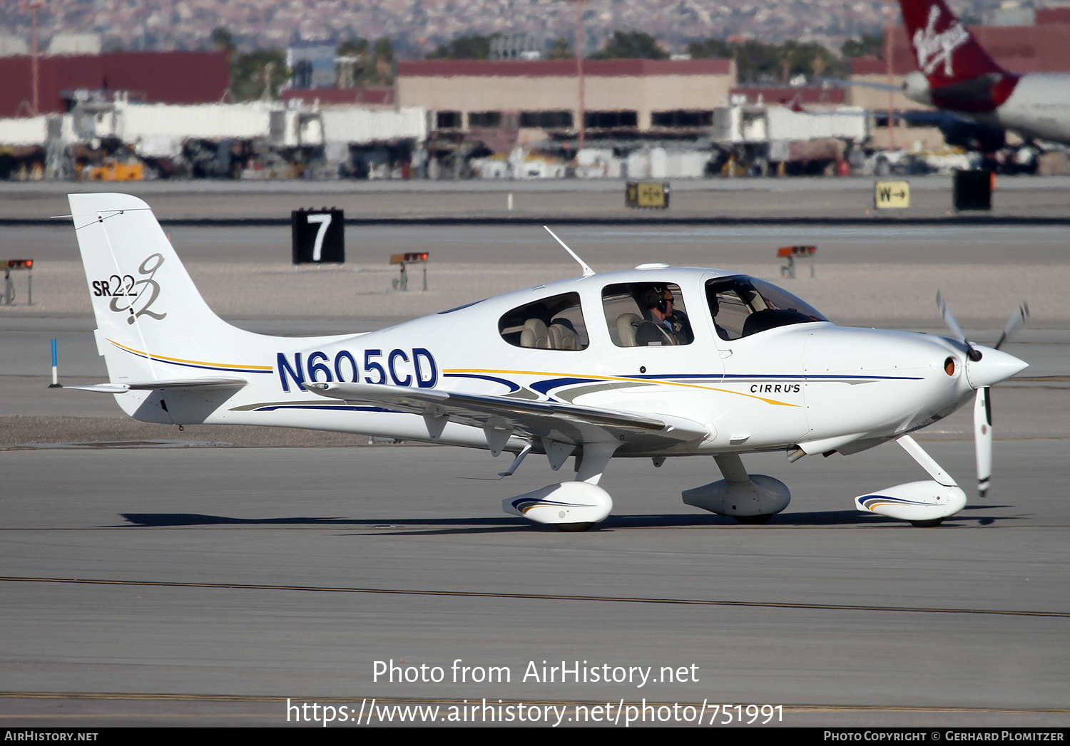 Aircraft Photo of N605CD | Cirrus SR-22 G2 | AirHistory.net #751991