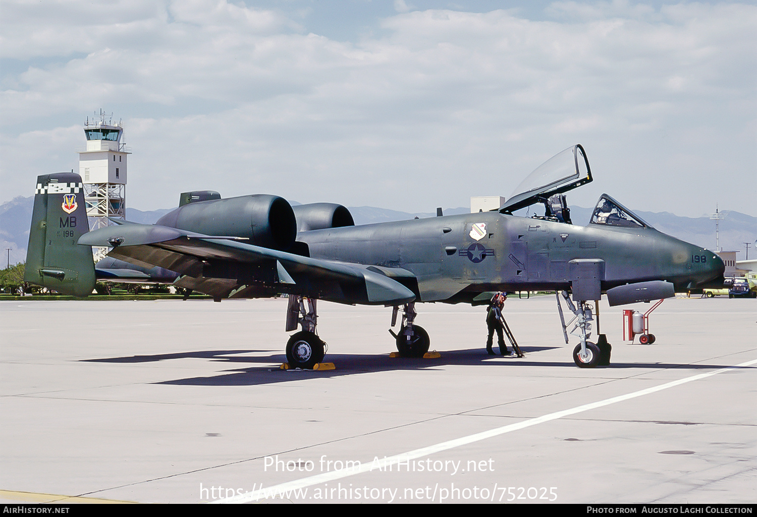 Aircraft Photo of 77-0198 / AF77-198 | Fairchild A-10A Thunderbolt II | USA - Air Force | AirHistory.net #752025