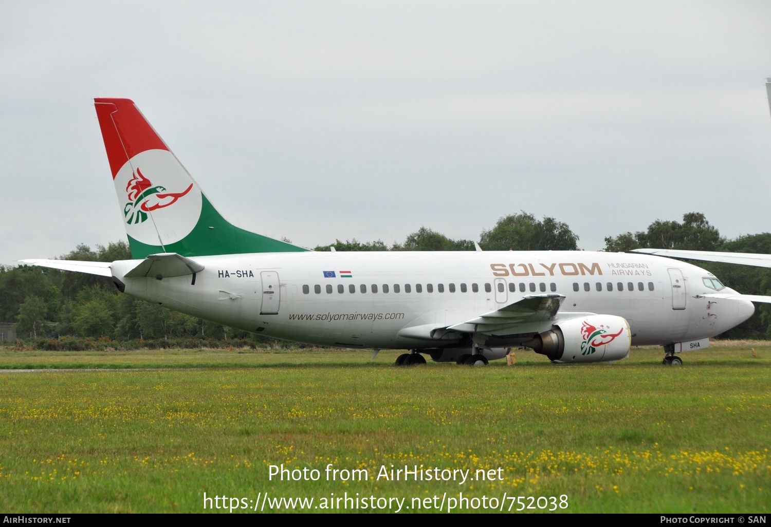 Aircraft Photo of HA-SHA | Boeing 737-505 | Sólyom Hungarian Airways | AirHistory.net #752038