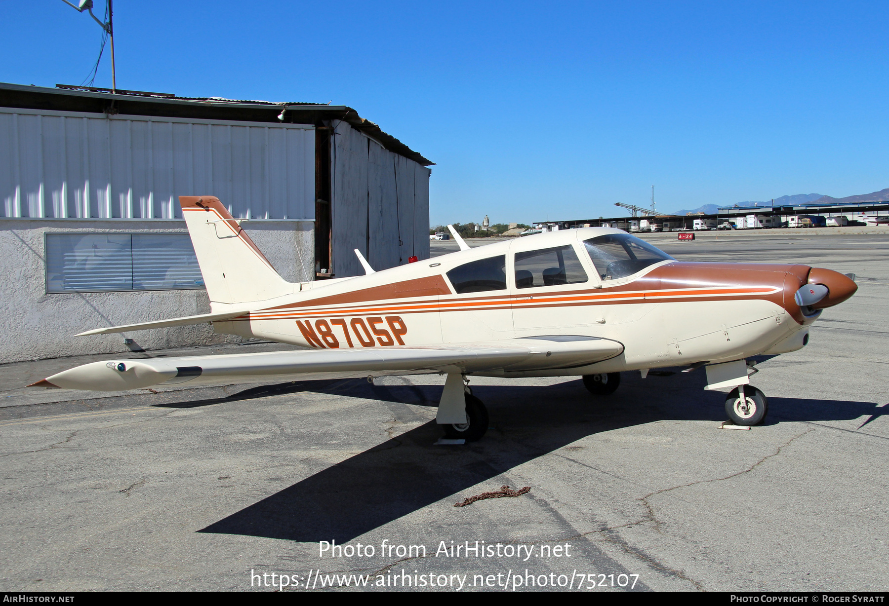 Aircraft Photo of N8705P | Piper PA-24-260 Comanche | AirHistory.net #752107