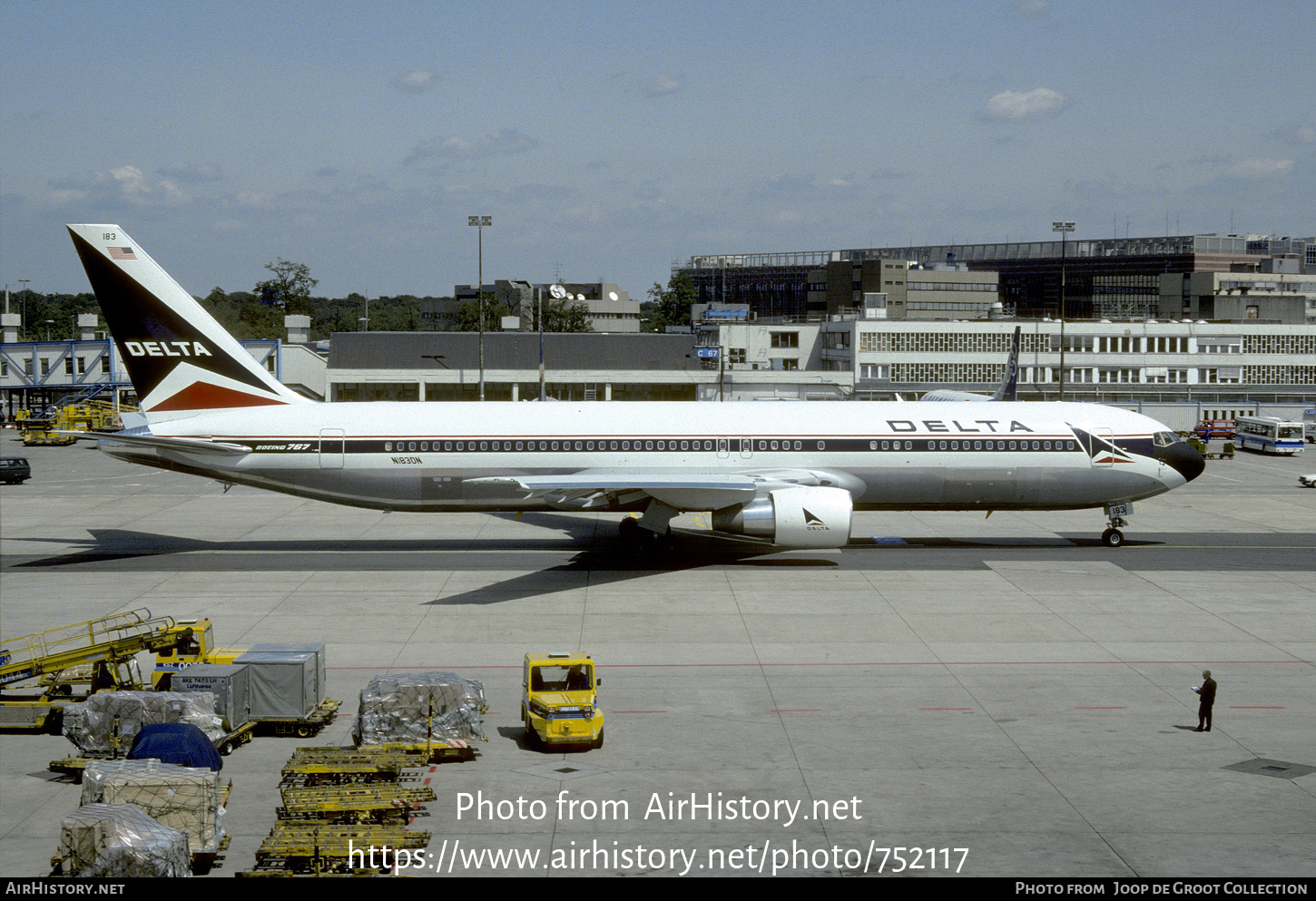 Aircraft Photo of N183DN | Boeing 767-332/ER | Delta Air Lines | AirHistory.net #752117