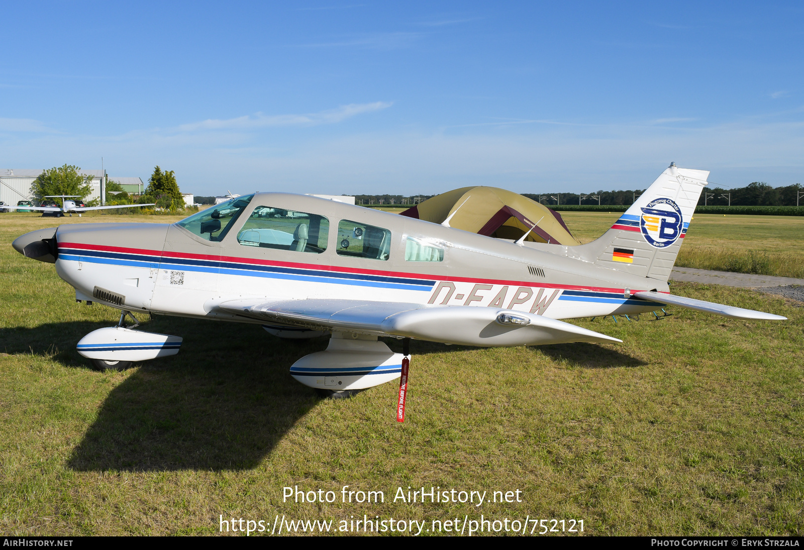 Aircraft Photo of D-EAPW | Piper PA-28-181 Archer II | Flugzeug-Charter Berlin | AirHistory.net #752121