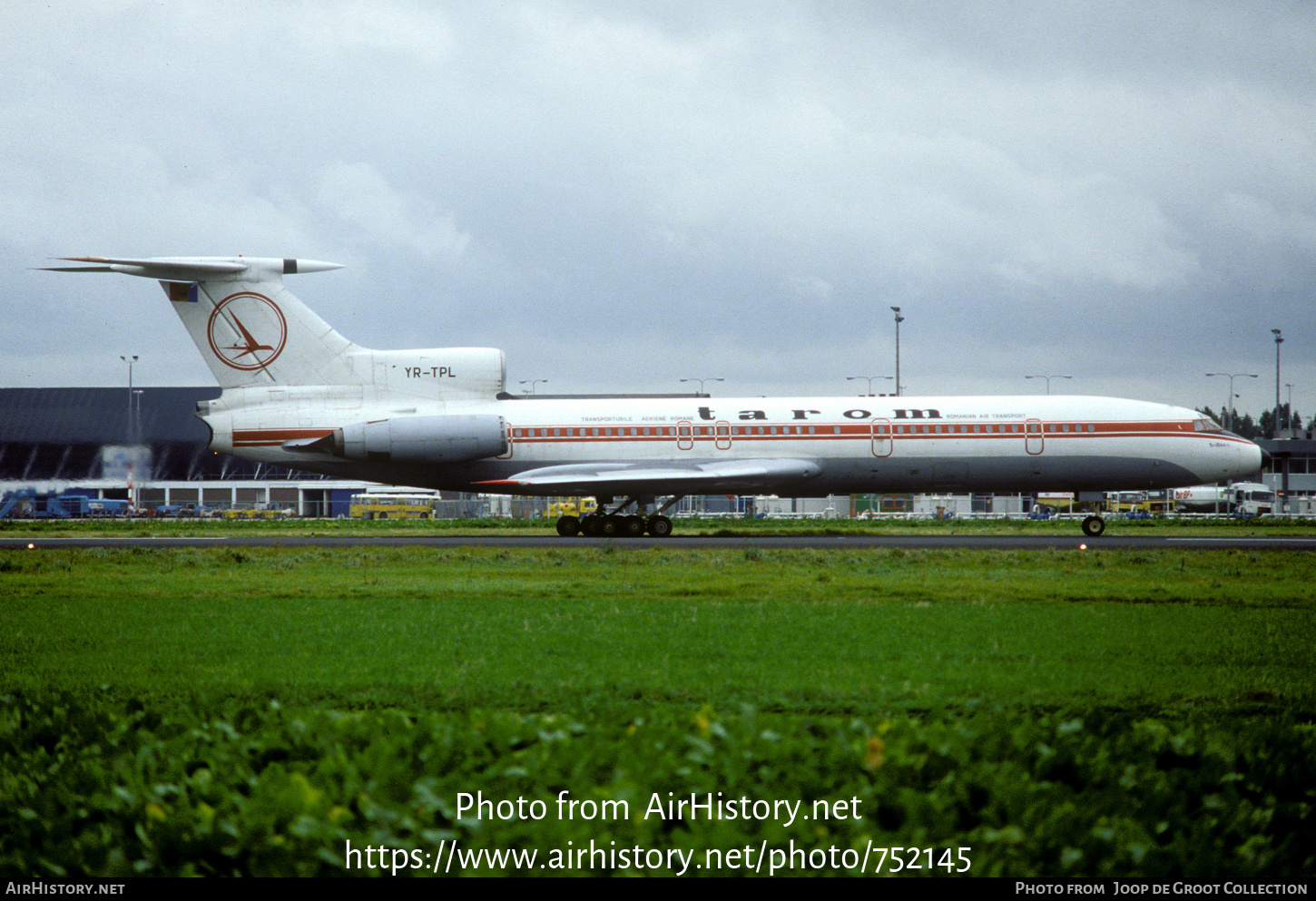 Aircraft Photo of YR-TPL | Tupolev Tu-154B-2 | TAROM - Transporturile Aeriene Române | AirHistory.net #752145