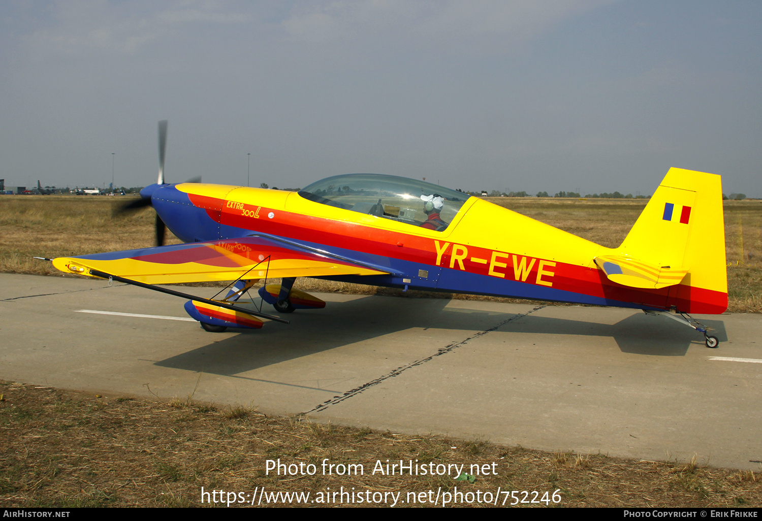 Aircraft Photo of YR-EWE | Extra EA-300L | Aeroclubul României | AirHistory.net #752246