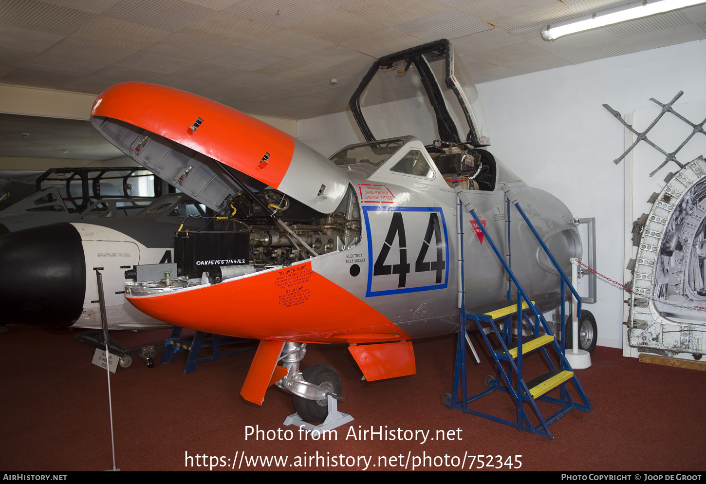 Aircraft Photo of WZ557 | De Havilland D.H. 115 Vampire T11 | UK - Air Force | AirHistory.net #752345