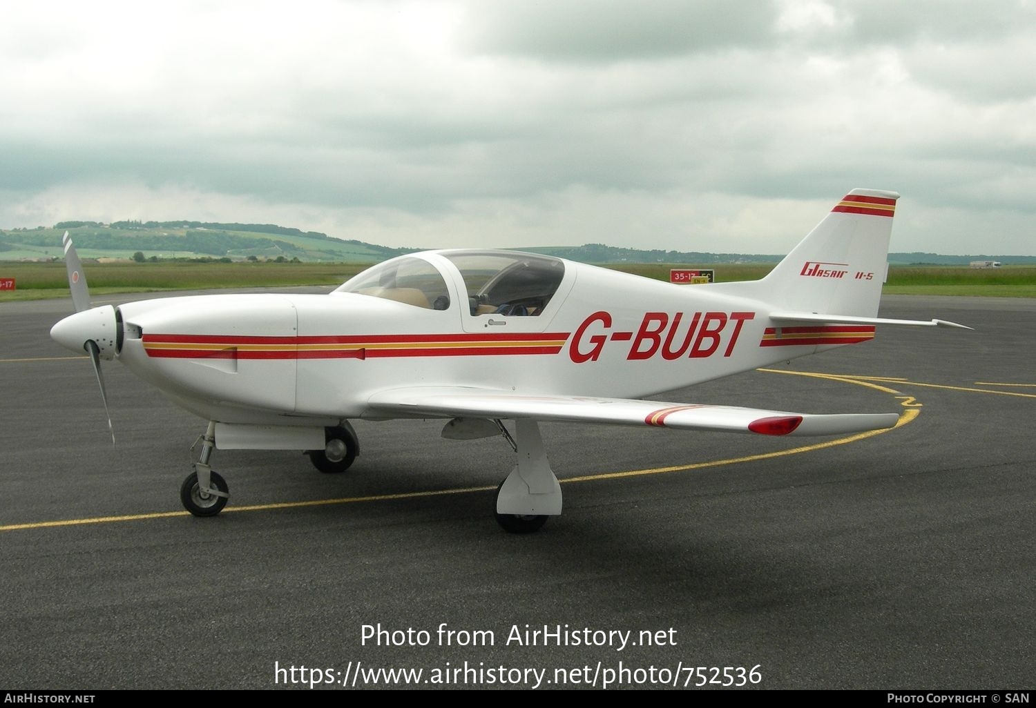 Aircraft Photo of G-BUBT | Stoddard-Hamilton Glasair IIS RG | AirHistory.net #752536