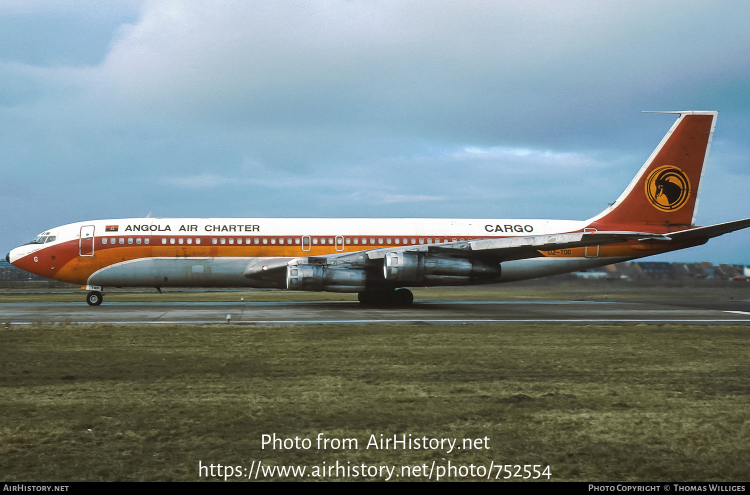 Aircraft Photo of D2-TOG | Boeing 707-373C | Angola Air Charter | AirHistory.net #752554