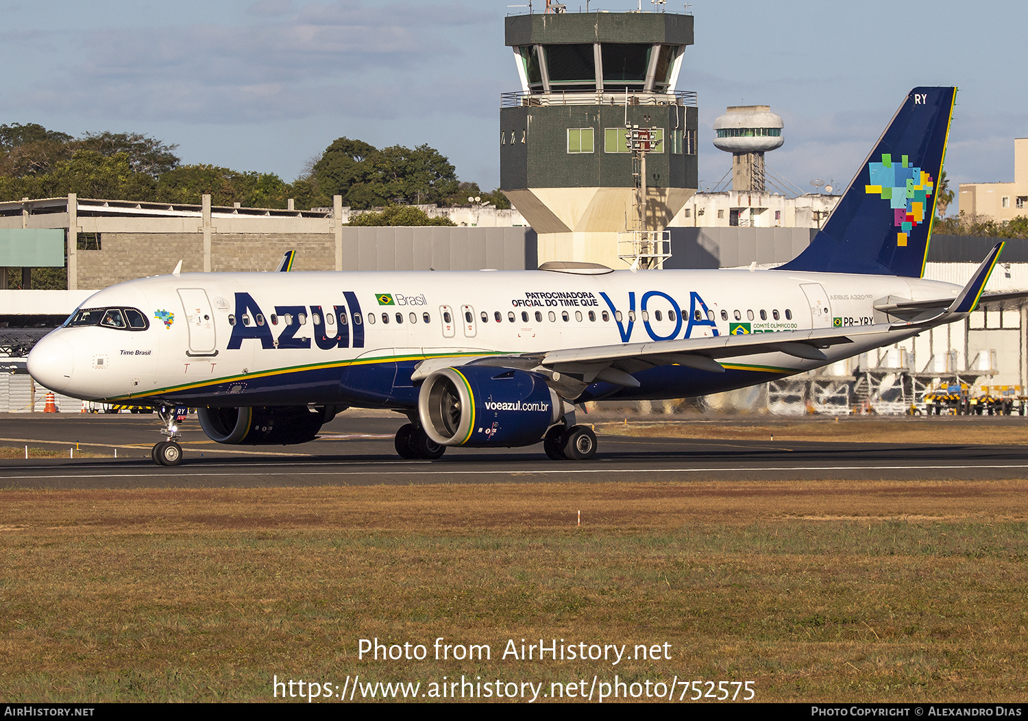 Aircraft Photo of PR-YRY | Airbus A320-251N | Azul Linhas Aéreas Brasileiras | AirHistory.net #752575