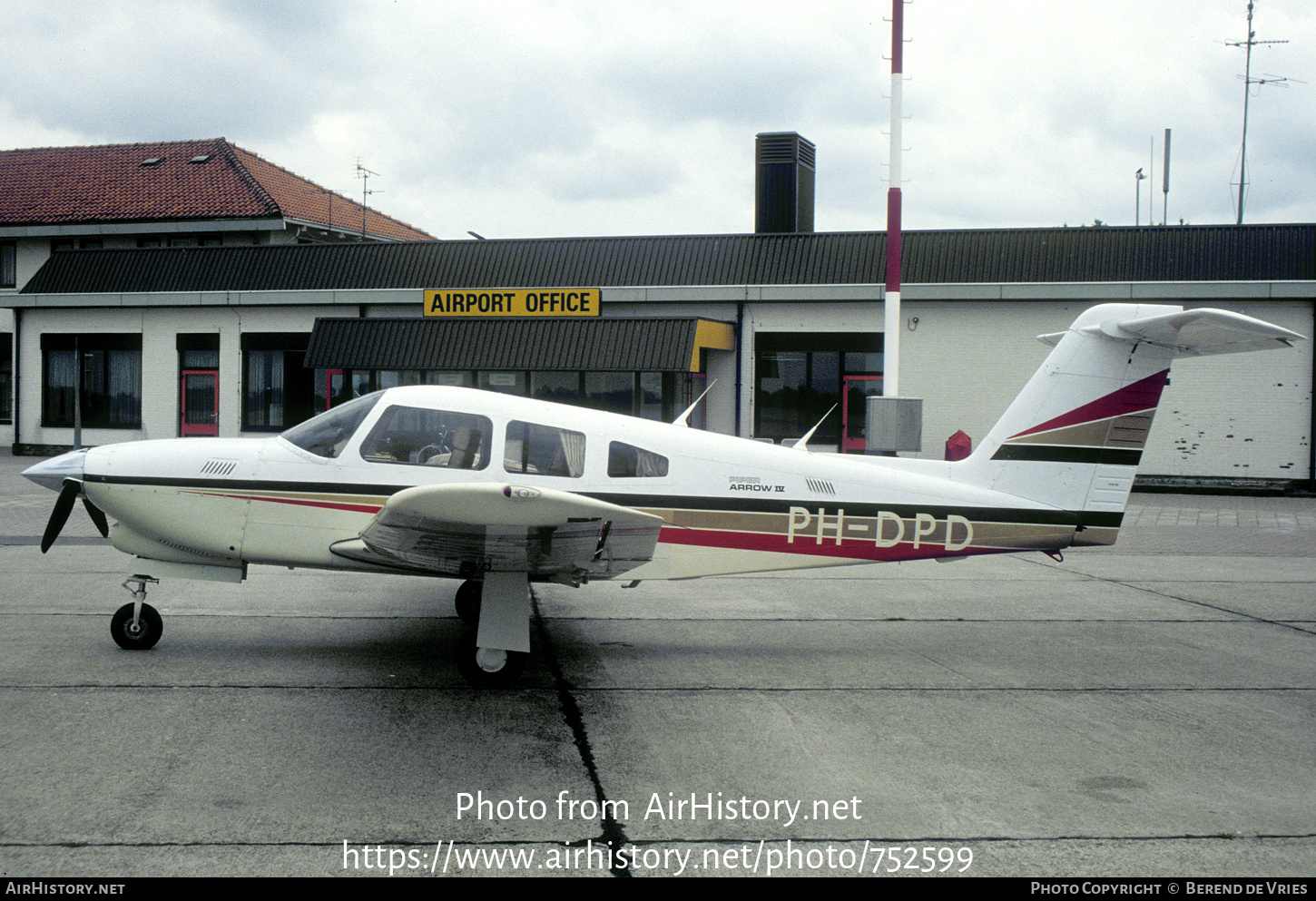 Aircraft Photo of PH-DPD | Piper PA-28RT-201T Turbo Arrow IV | AirHistory.net #752599