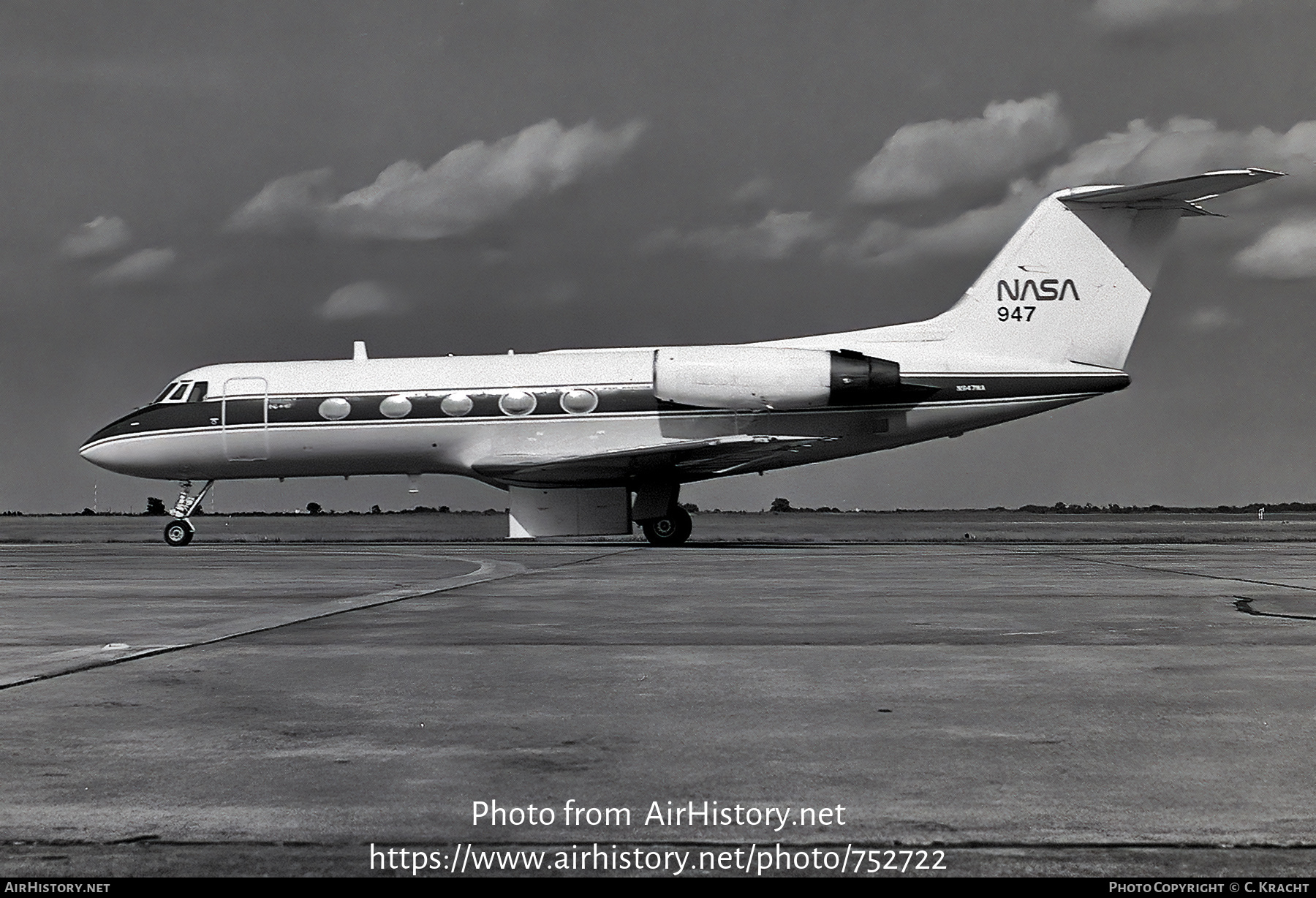 Aircraft Photo of N947NA | Grumman American G-1159 Gulfstream II | NASA - National Aeronautics and Space Administration | AirHistory.net #752722