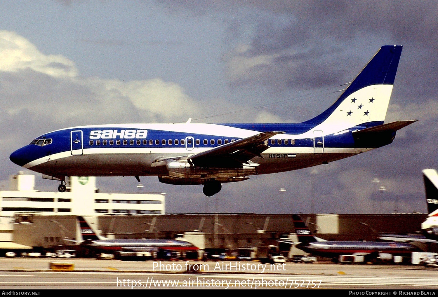 Aircraft Photo of HR-SHP | Boeing 737-2H6/Adv | SAHSA - Servicio Aéreo de Honduras | AirHistory.net #752757