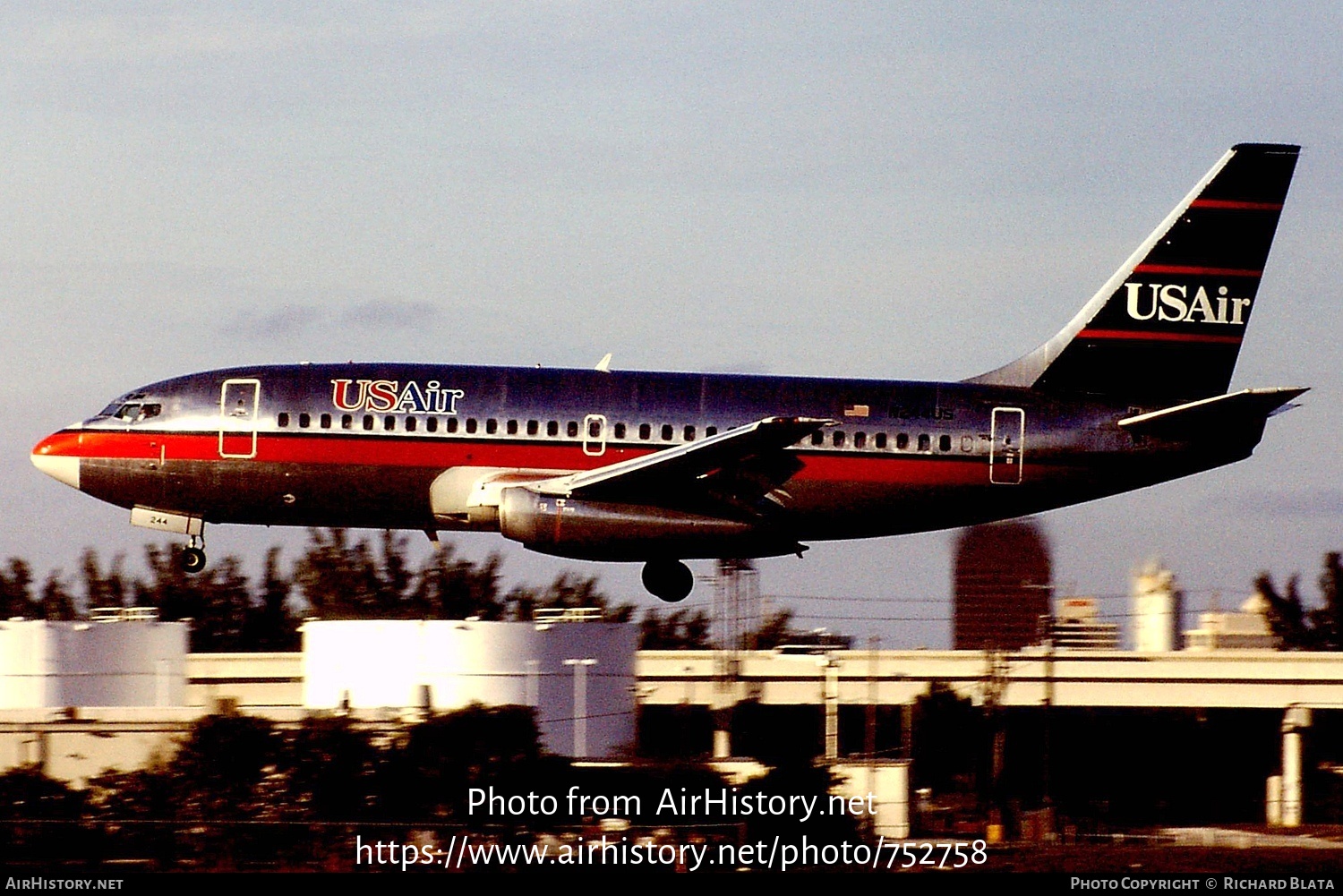 Aircraft Photo of N244US | Boeing 737-201 | USAir | AirHistory.net #752758