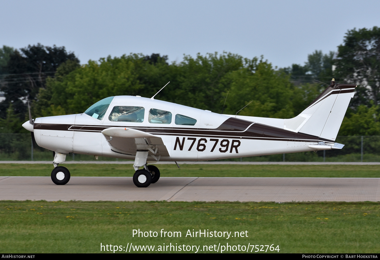 Aircraft Photo of N7679R | Beech A23-24 Musketeer Super III | AirHistory.net #752764