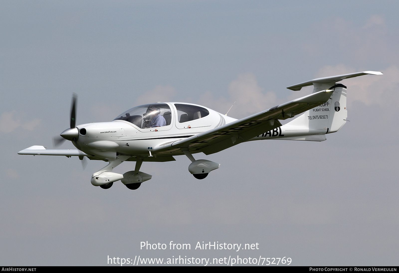 Aircraft Photo of F-HABL | Diamond DA40D Diamond Star TDI | Takeoff Flight School | AirHistory.net #752769