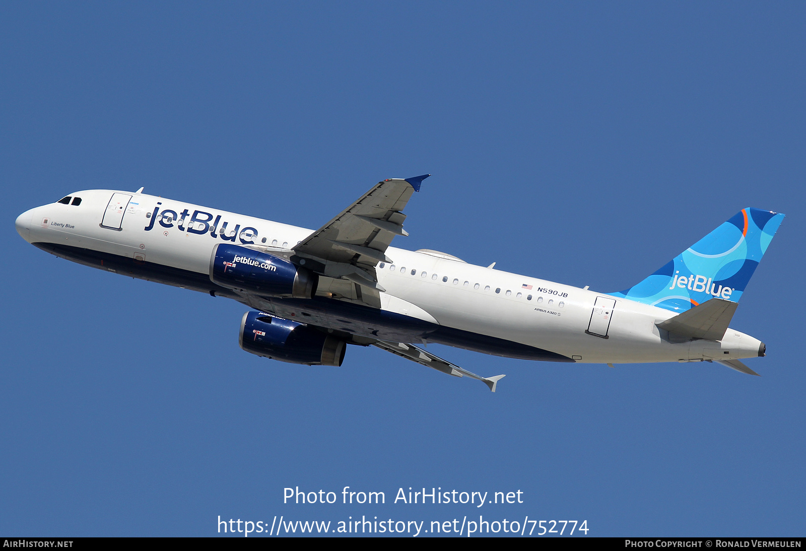 Aircraft Photo of N590JB | Airbus A320-232 | JetBlue Airways | AirHistory.net #752774