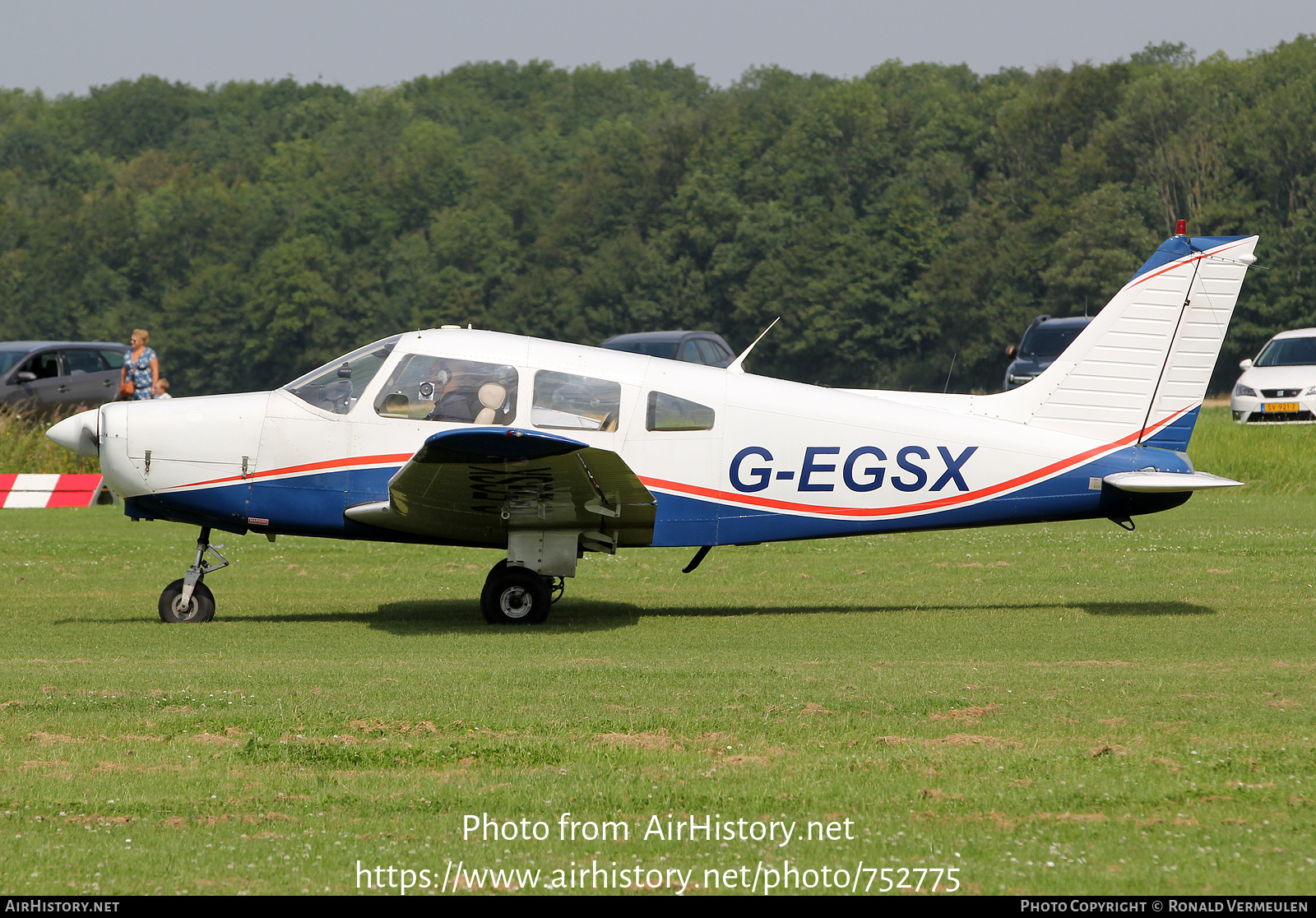 Aircraft Photo of G-EGSX | Piper PA-28-161 Warrior II | AirHistory.net #752775