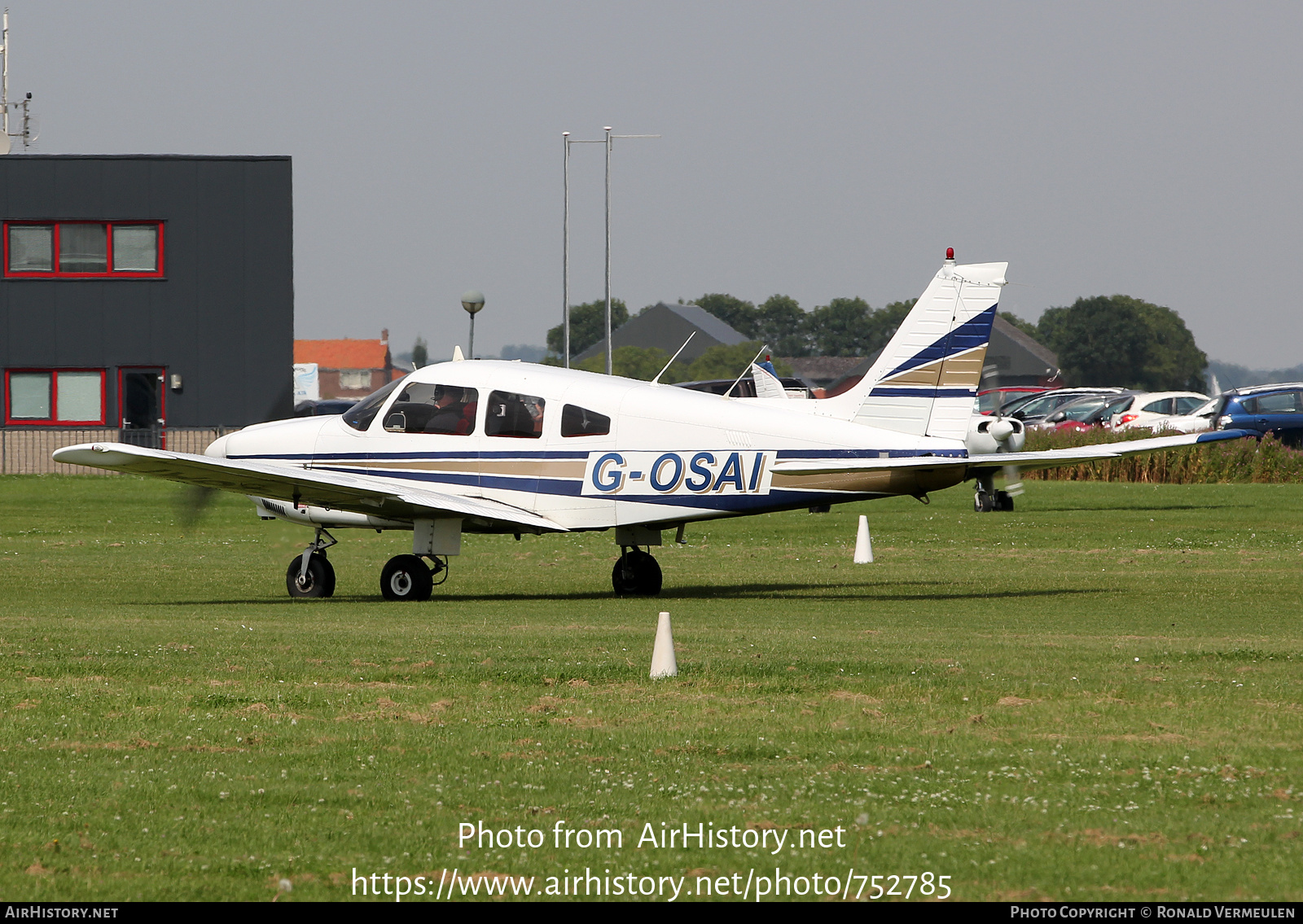 Aircraft Photo of G-OSAI | Piper PA-28-181 Cherokee Archer II | AirHistory.net #752785