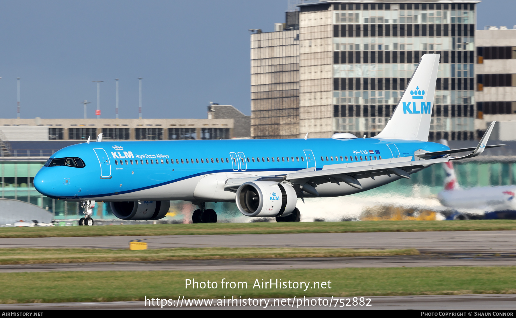 Aircraft Photo of PH-AXB | Airbus A321-252NX | KLM - Koninklijke Luchtvaart Maatschappij | AirHistory.net #752882