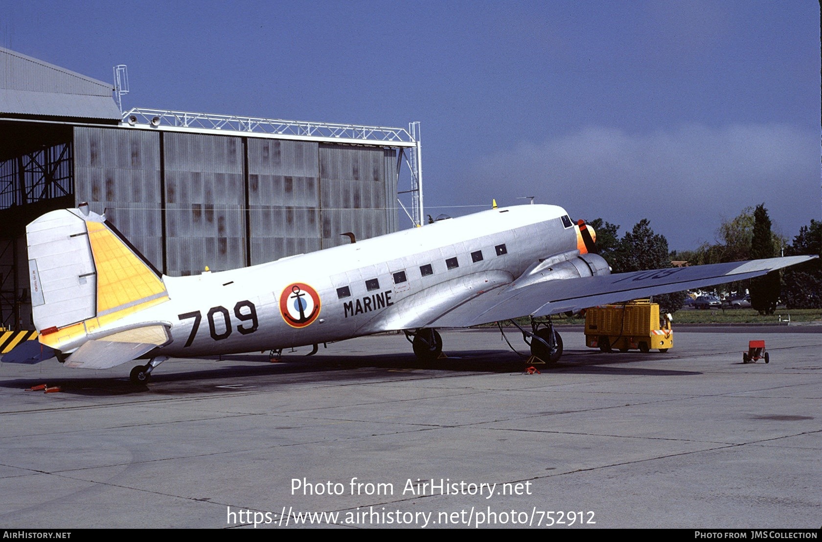 Aircraft Photo of 709 | Douglas C-47D Skytrain | France - Navy | AirHistory.net #752912